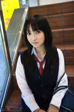 菊川麻里